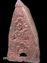 Musée du château des Rohan - stèle funéraire