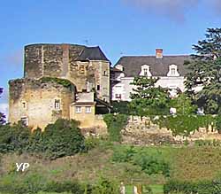 château de Maupassant (doc. Office de Tourisme du Vihiersois Haut-Layon)