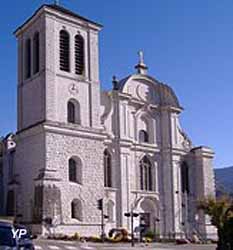 Cathédrale Saint-Pierre Saint-Paul Saint-André (doc. Office de Tourisme Haut-Jura Saint-Claude)