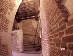 Destriuction des 3/4 de l'Hôtel de Carondelet (1964)