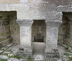 Église Saint-Martin - fontaine monumentale