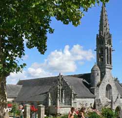 Eglise Notre-Dame d'Izel-Vor (doc. Office de Tourisme de La Forêt-Fouesnant)