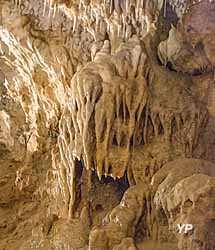 Grotte Célestine - concrétions