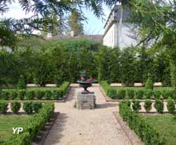 Jardin de l'Abbaye du Val des Choues (doc. Abbaye du Val des Choues)