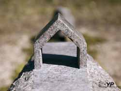 Île art parcours de sculptures - Passage (Rainer Fest)