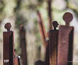 Île art parcours de sculptures - La Foule (Michel Laurent)