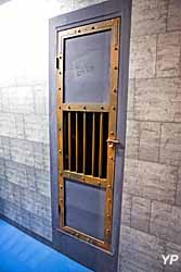 Enigmaparc,  Lageek zone