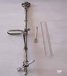 Exposition Les étranges instruments vétérinaires 1870-1970 - Ovariotome de Hess Bertschy
