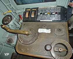 Rotonde ferroviaire - locomotive 2CC2