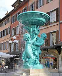 Visite de Chamb&eacute;ry - place Saint L&eacute;ger