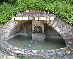 Visite de Chamb&eacute;ry - fontaine des Deux Bourneaux (Fran&ccedil;ois Cu&eacute;not, 1669)