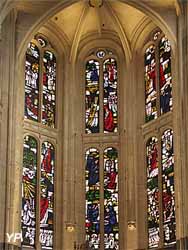 Église Saint-Martin - vitraux de l'abside