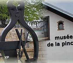 Musée de la pince