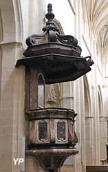 Collégiale Notre-Dame des Marais - chaire
