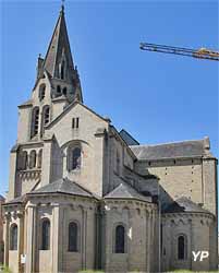 Collégiale Saint-Martin (doc. Yalta Production)