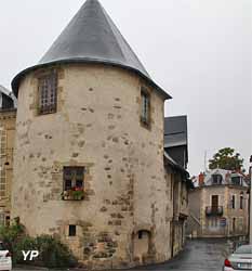 Tour Fondue, rue Porte des Forges