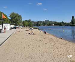 Plage des Célestins (lac d'Allier)