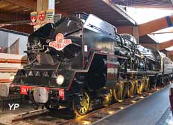 Locomotive à vapeur 241 P (1950)