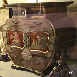 Cabinet de laque (XIXe s.)
