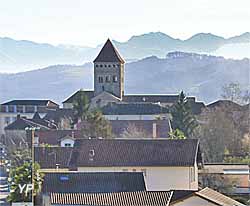 Visite de Sauveterre-de-Béarn (doc. Yalta Production)