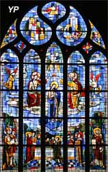 La Glorification de Marie (vitrail de Jacques Bony, 1961)