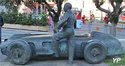 Monument à Juan Manuel Fangio, vainqueur du 13e Grand Prix de Monaco