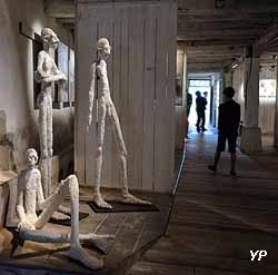 TEM, espace d'art contemporain en milieu rural et son jardin