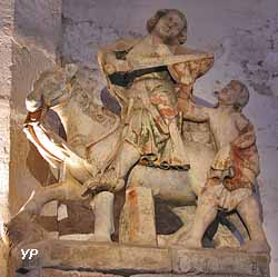 Église Saint-Martin - statue de saint Martin