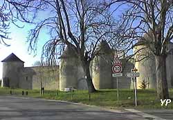 Château de Furigny (doc. P. Renard)
