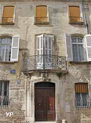 Maisons anciennes près du Palais