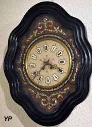 Pendule oeil de boeuf