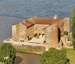 Château (doc. Hélion de Villeneuve�)