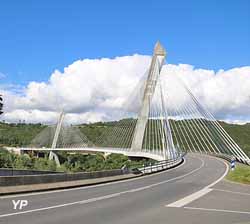 Pont haubané de Térénez