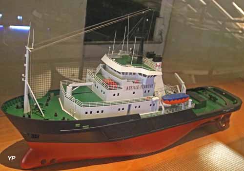 Remorqueur de haute mer Abeille Flandre (1978-2005)