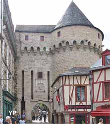 Porte Saint-Jean et tour du Bourreau