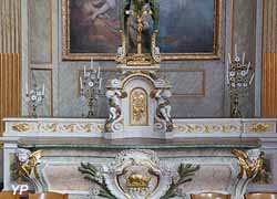 Maître autel de style Classique (bois doré, 1774)