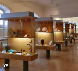 Palais archiépiscopal - musée des meilleurs ouvriers de France
