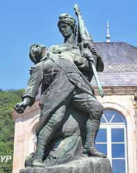 Monument aux morts de Bort-les-Orgues (sculpteur Jean-Marie Camus)