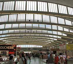 Marché couvert (architecte Dommée) (Yalta Production)