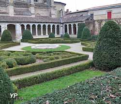 Cloître