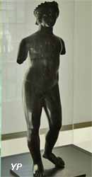 Apollon, dit du Vieil-Évreux (bronze et cuivre, 2e siècle)