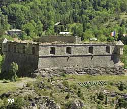 Fort de France (R. Palomba − Colmars-les-Alpes)