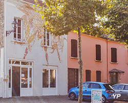 Bee factory Ballot-Flurin