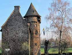 Château de la Tremolière (doc. ville d'Anglards-de-Salers)