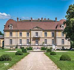 Château (doc. Domaine de Lacroix-Laval)
