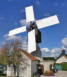 Moulin Saint-Jacques (doc. Syndicat d'Initiative de Saint-Laurent-Nouan)