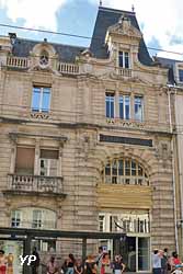 Immeuble du Crédit Lyonnais (architecte Félicien César, verrière Jacques Gruber)
