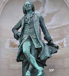 Statue d'Emmanuel Héré, architecte (sculpteur Charles Jacquot)