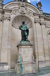 Monument à Jacques Callot