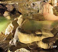 Grande Fontaine (Les Grottes de La Balme)